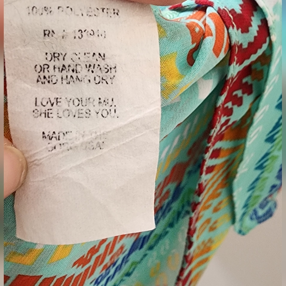 Colorful Geometric Pattern Tank Top - Picture 4 of 6